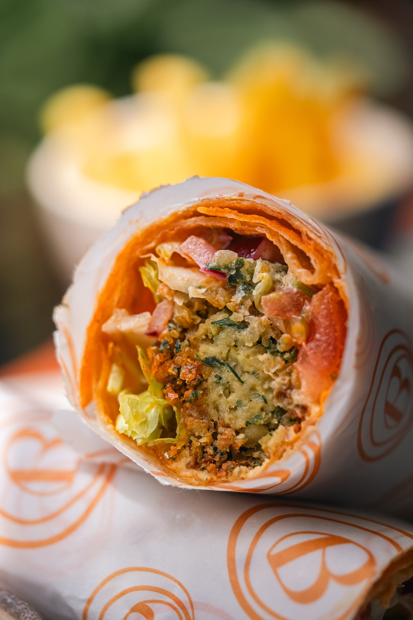 SHAWARMA DE FALAFEL Y PAPAS A LA FRANCESA