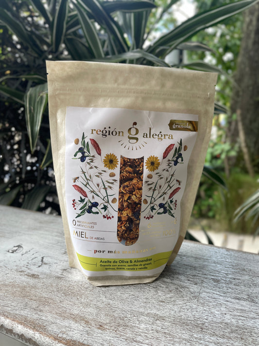 Region alegre granola con sabor a miel de abejas
